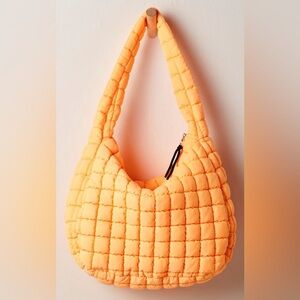 🎁 Free People Movement Quilted Carryall Bag/ Neon Clementine *NWT 🎄